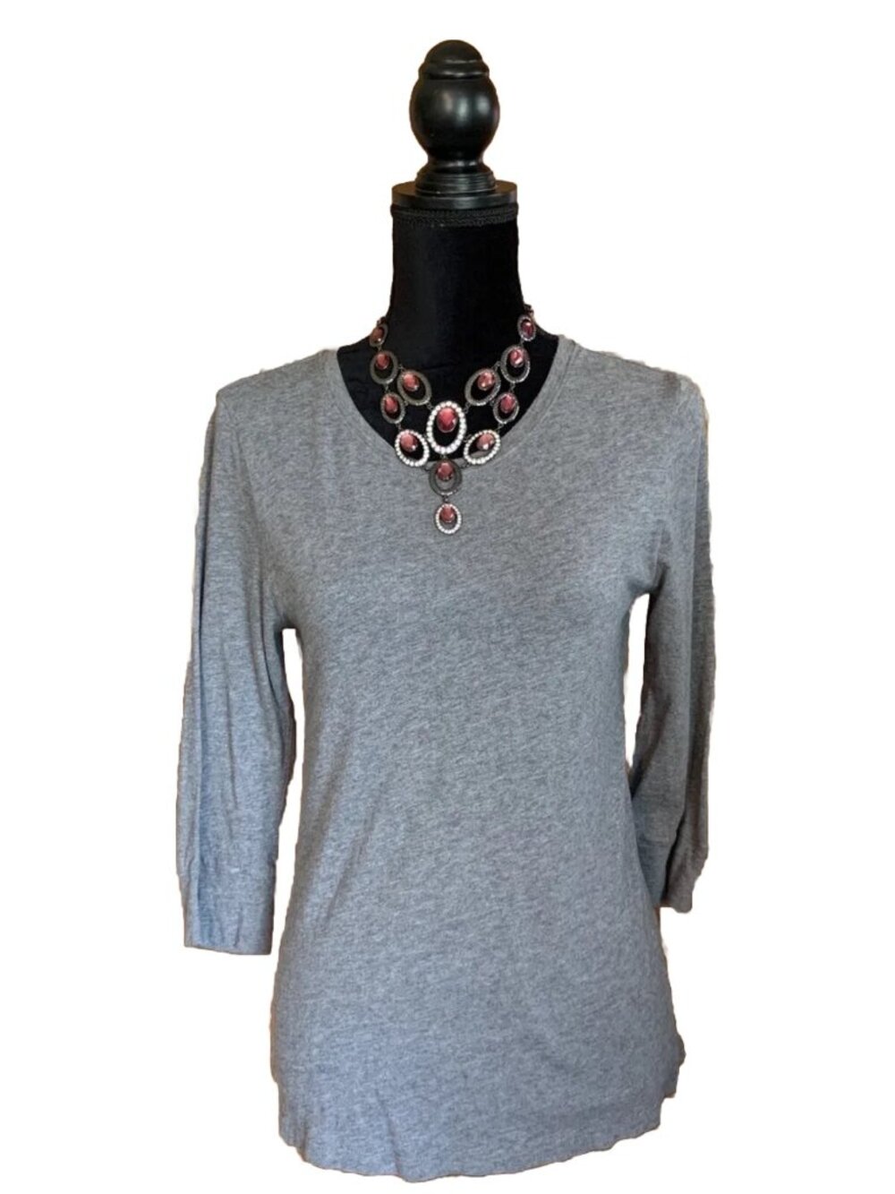 Banana Republic Womens Shirt Size Small Gray Silver 3/4 Sleeve Button Detail